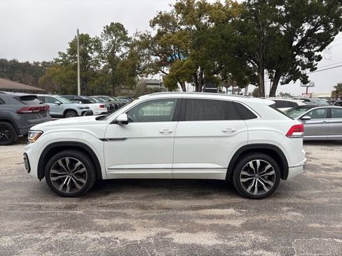 Used 2020 Volkswagen Atlas Cross Sport SEL R-Line image 16