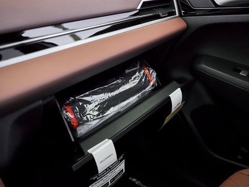 New 2026 Mitsubishi Outlander SEL FWD image 59
