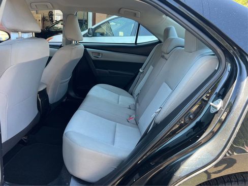 Used 2016 Toyota Corolla image 10