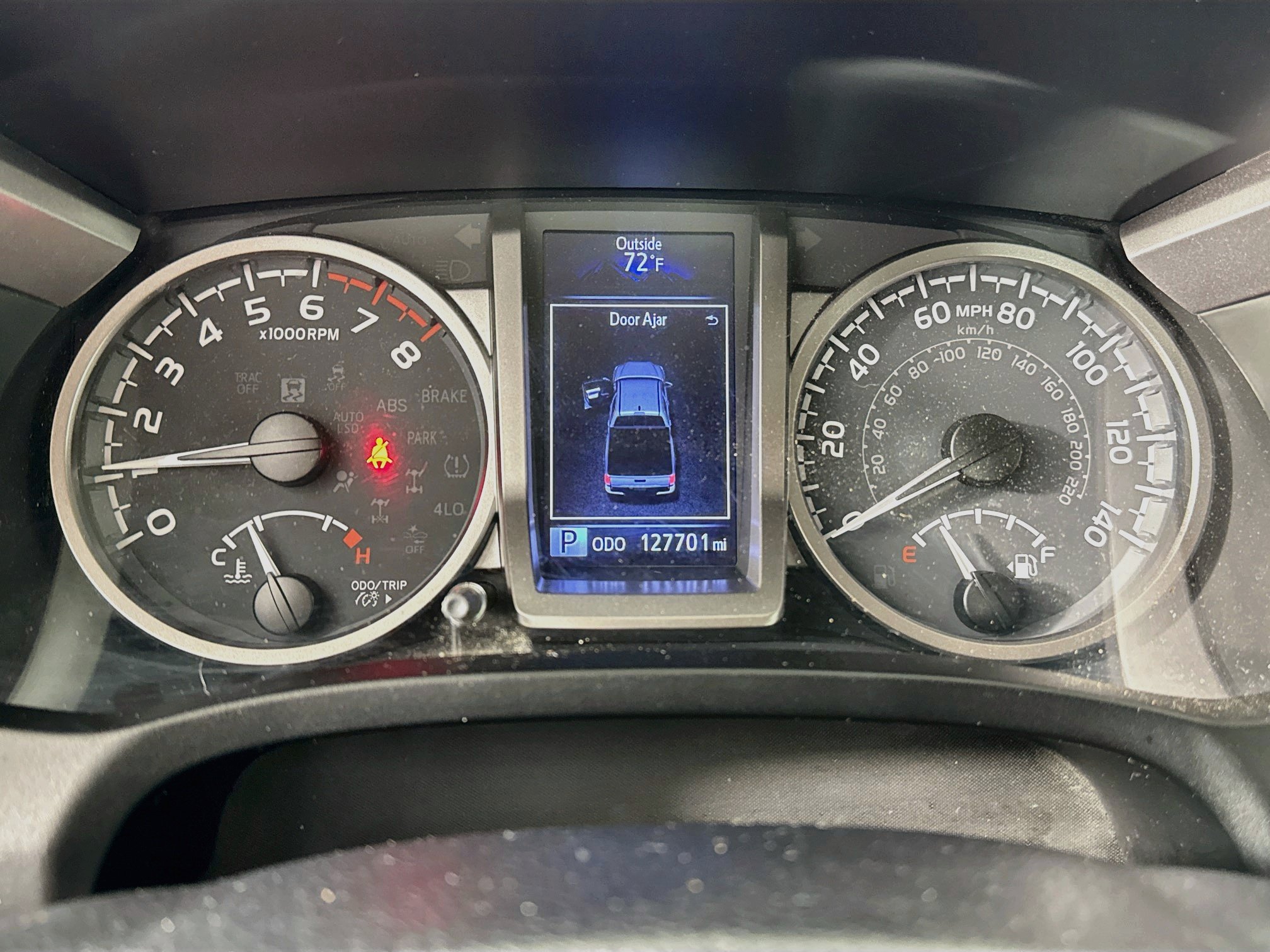 Used 2021 Toyota Tacoma SR5 AWD/4WD image 12
