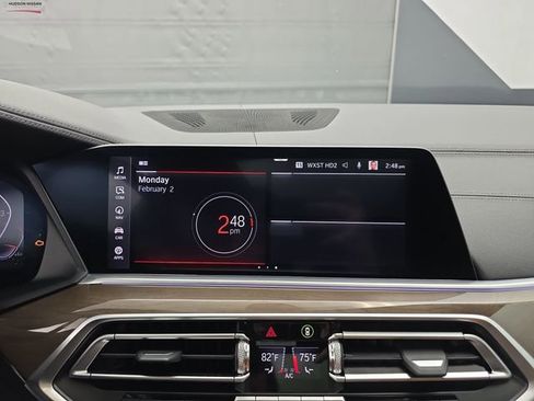 Used 2020 BMW X5 xDrive40i w/ Executive Package image 36