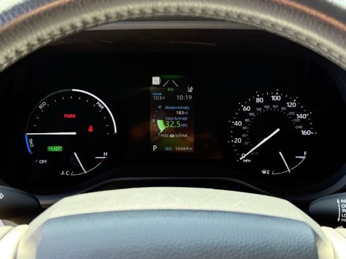 Certified 2024 Toyota Sienna XLE w/ XLE Plus Package FWD image 21