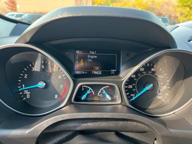 Used 2017 Ford Escape Titanium FWD image 24