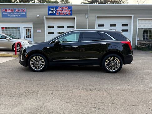 Used 2017 Cadillac XT5 Premium Luxury AWD/4WD image 3