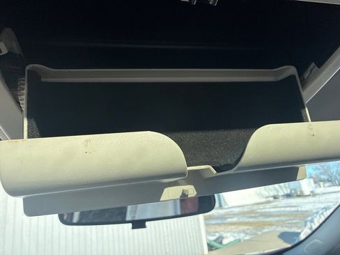 Used 2018 Ford EcoSport SE w/ SE Convenience Package image 29