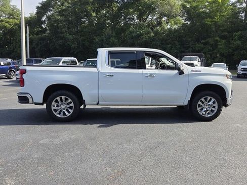 Used 2022 Chevrolet Silverado 1500 LTZ AWD/4WD image 15