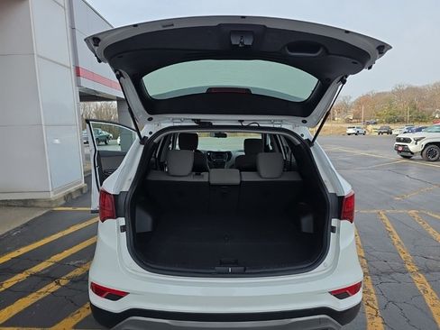 Used 2017 Hyundai Santa Fe Sport image 6