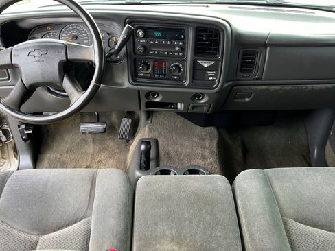 Used 2004 Chevrolet Silverado 1500 LS w/ Light Duty Power Package image 13