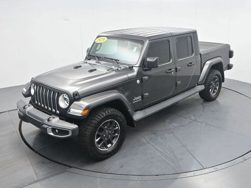 Used 2020 Jeep Gladiator Overland AWD/4WD image 18