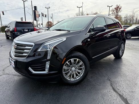 Used 2018 Cadillac XT5 Luxury image 3