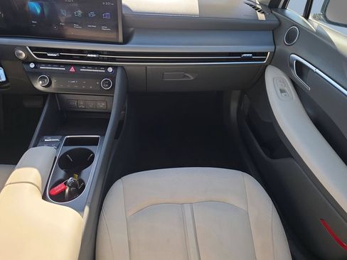 Certified 2025 Hyundai Sonata SEL FWD image 16