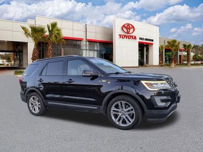 Used 2017 Ford Explorer XLT w/ Equipment Group 202A