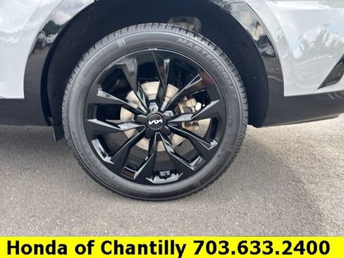 Used 2023 Kia Sorento SX AWD/4WD image 32