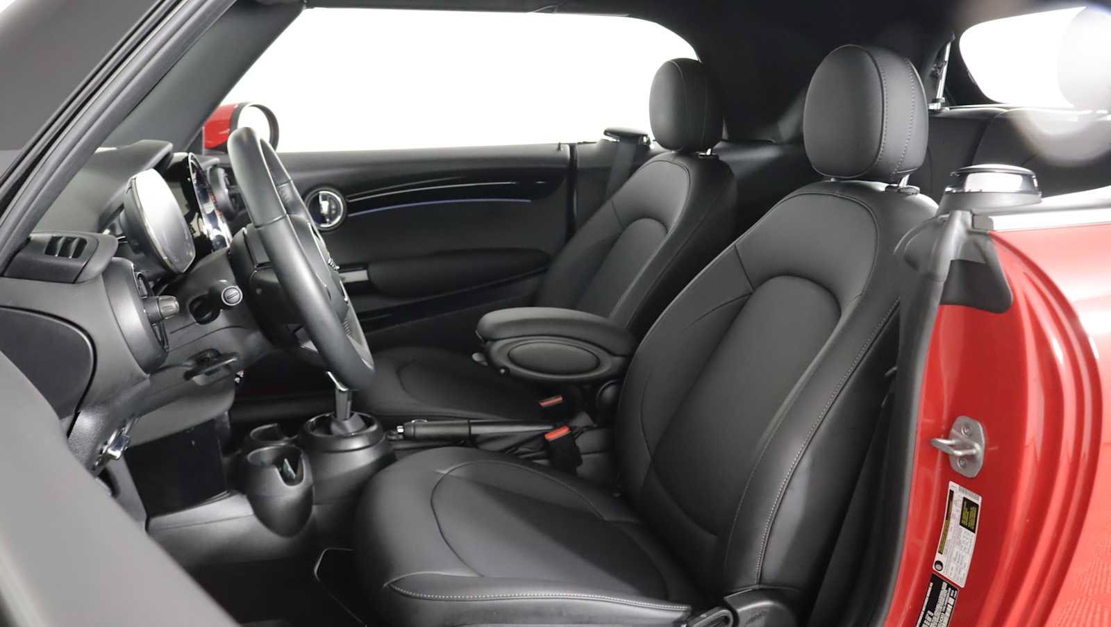 Used 2024 MINI Cooper Convertible FWD image 11