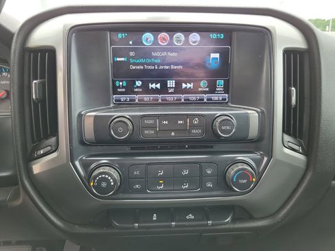 Used 2018 Chevrolet Silverado 1500 LT RWD image 9