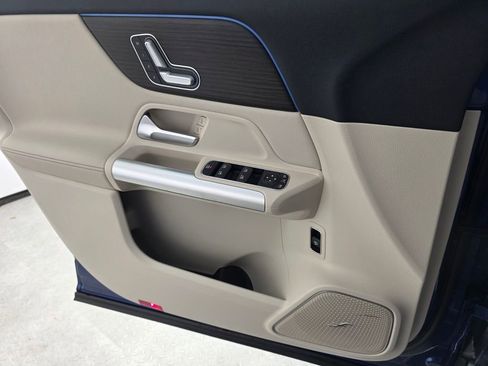 Certified 2025 Mercedes-Benz GLA 250 image 25