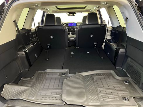 Certified 2026 Toyota Grand Highlander Limited image 31