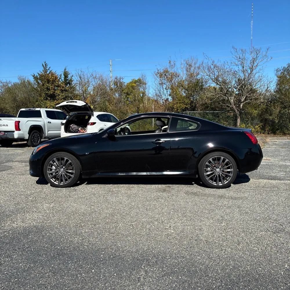 Used 2014 INFINITI Q60 AWD Coupe w/ Premium Package image 3