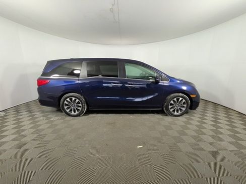 Used 2023 Honda Odyssey EX-L image 2