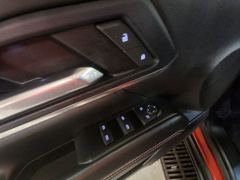 Certified 2025 GMC Terrain Elevation w/ Black Edition AWD/4WD image 35