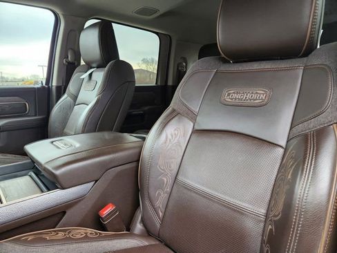 Used 2025 RAM 3500 Longhorn AWD/4WD image 24