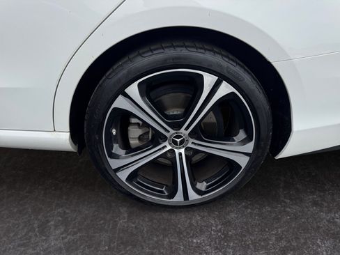 Used 2024 Mercedes-Benz C 300 Sedan image 14