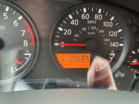 Used 2013 Nissan Xterra S RWD image 5