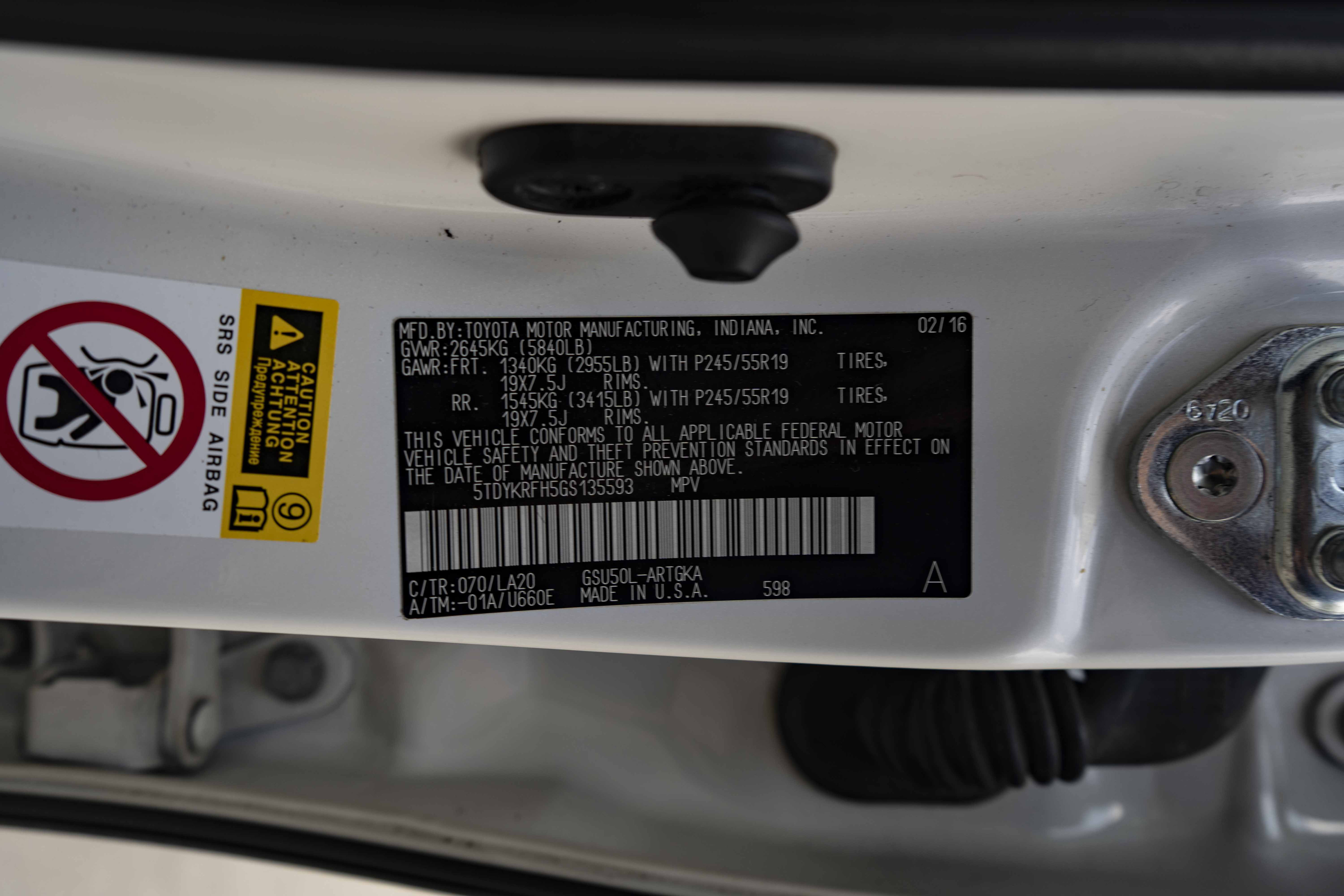Used 2016 Toyota Highlander Limited FWD image 44
