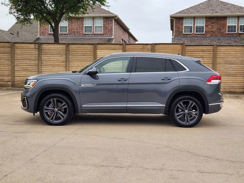 Used 2022 Volkswagen Atlas Cross Sport SEL R-Line AWD/4WD image 12