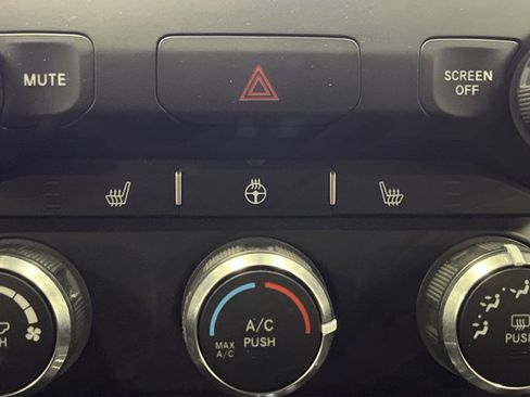 Used 2024 RAM 1500 Big Horn AWD/4WD image 7
