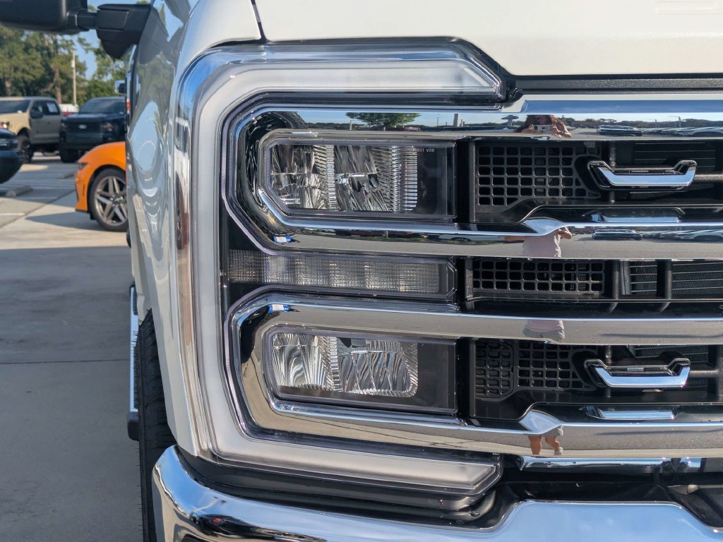 New 2026 Ford F350 Lariat w/ Lariat Premium Package AWD/4WD image 9