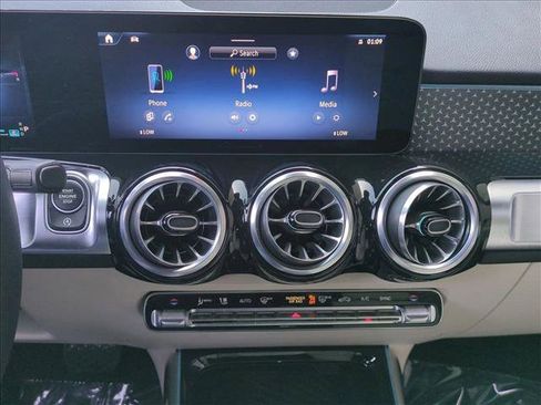 Certified 2025 Mercedes-Benz GLB 250 image 14