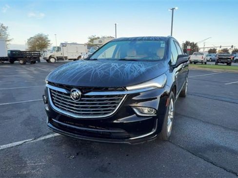 Used 2023 Buick Enclave Essence w/ Experience Buick Package image 3