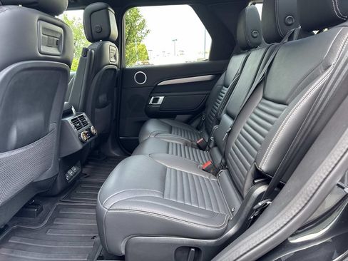 Certified 2024 Land Rover Discovery Dynamic SE AWD/4WD image 14