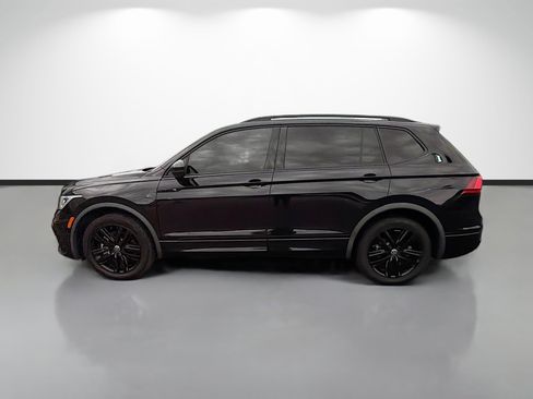 Used 2022 Volkswagen Tiguan SE R-Line FWD image 6
