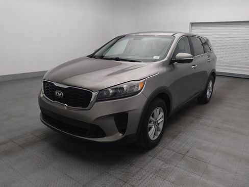 Used 2019 Kia Sorento L FWD image 15