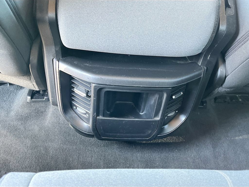Used 2019 RAM 1500 Big Horn AWD/4WD image 23