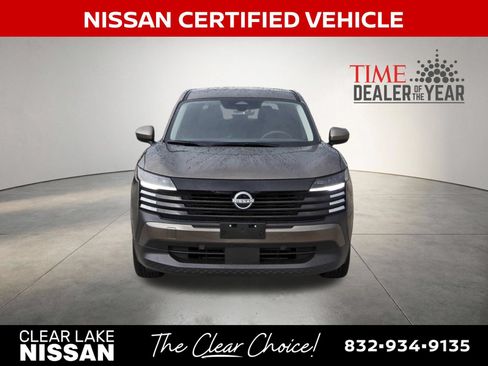 Certified 2025 Nissan Kicks SV w/ Interior Electronics Package FWD image 3