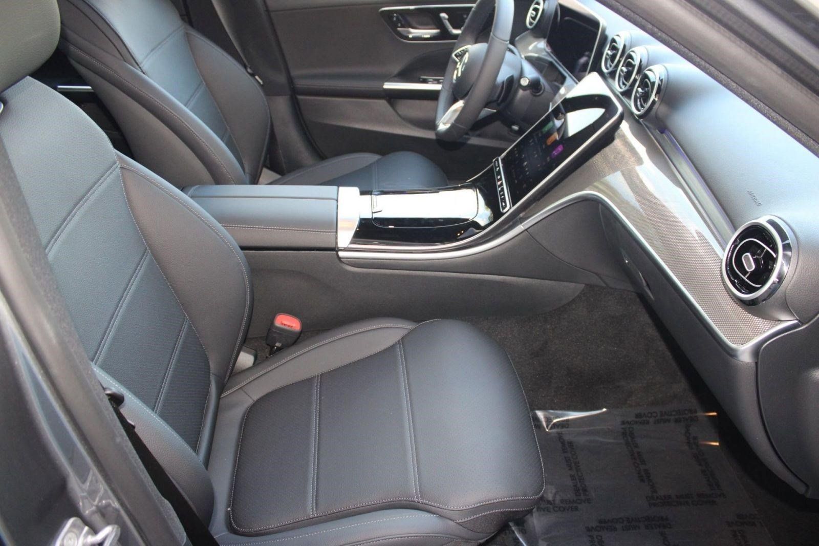 Used 2026 Mercedes-Benz C 300 Sedan image 30