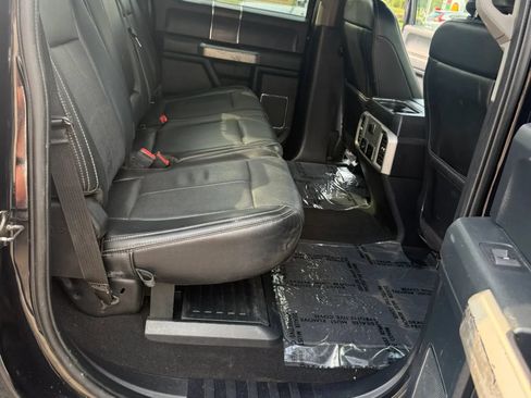 Used 2020 Ford F250 Lariat w/ Lariat Value Package AWD/4WD image 19