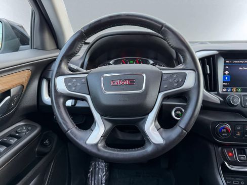 Used 2020 GMC Terrain SLE w/ Driver Convenience Package image 19