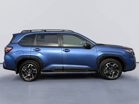 New 2025 Subaru Forester Limited image 2