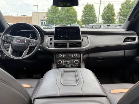 Used 2023 GMC Yukon XL AT4 AWD/4WD image 23