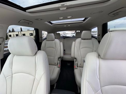 Used 2023 Buick Enclave Essence w/ Experience Buick Package image 15