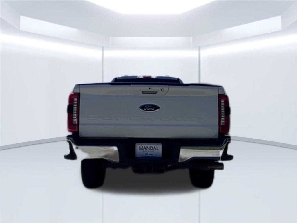 Used 2026 Ford F250 Lariat AWD/4WD image 6