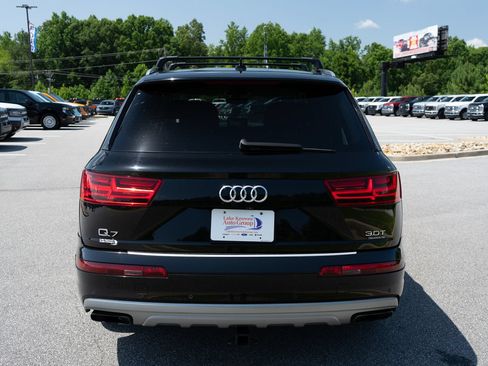 Used 2018 Audi Q7 3.0T Premium Plus AWD/4WD image 8