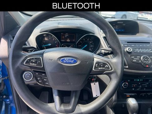 Certified 2017 Ford Escape SE FWD image 12