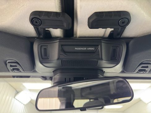 Used 2024 Jeep Gladiator Sport image 37