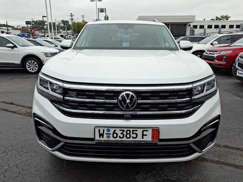 Certified 2022 Volkswagen Atlas SEL Premium AWD/4WD image 2