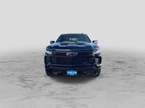 Used 2023 Chevrolet Silverado 1500 LT Trail Boss w/ LT Trail Boss Premium Package image 3